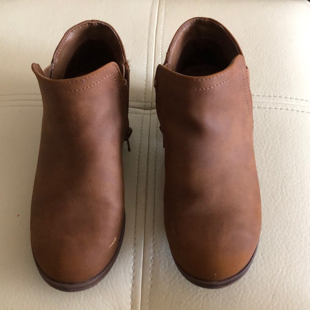 Girls Brown Zip Up Bootie